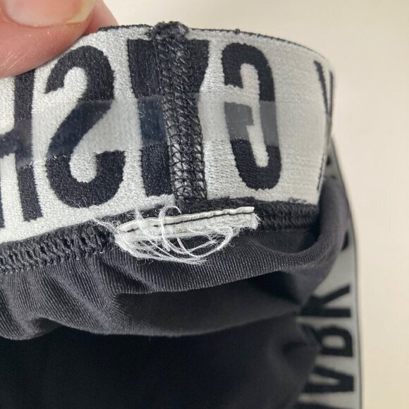 Womens Gym Shark Short Leggings Black XS Silicone Waist Band 12 - 14" #4 - Picture 4 of 4